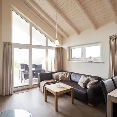 Holiday home Luxuswellnesshaus Krabbe